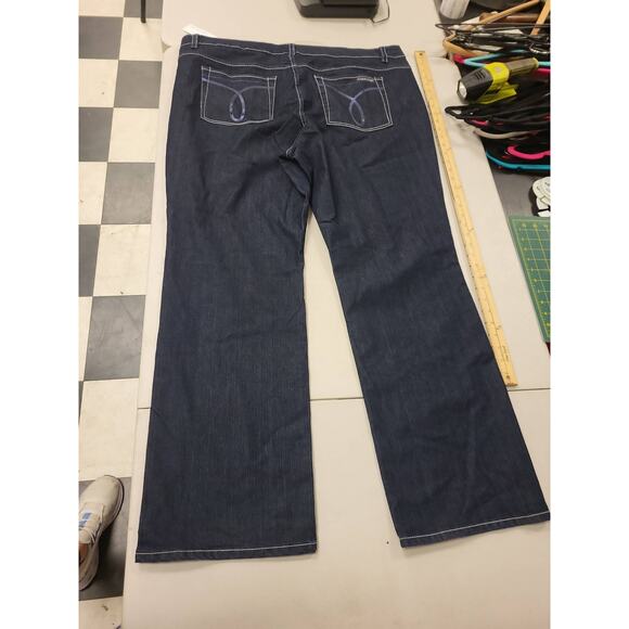 Calvin Klein Jeans Womens 22W x 32 Blue Denim Bootcut Pants Plus Size Jeans - Picture 3 of 11